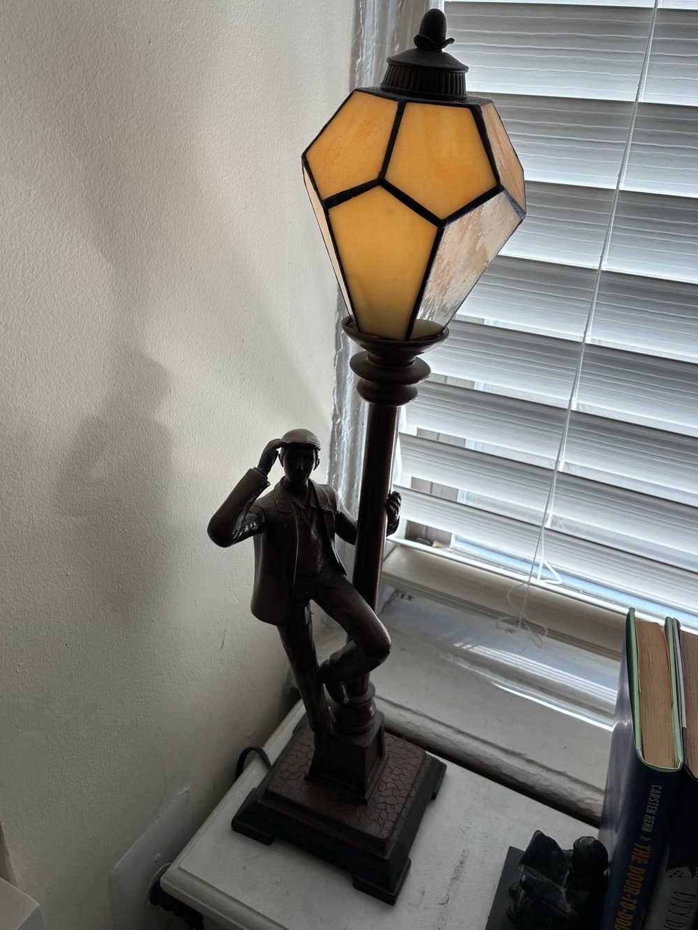 Disney Dale Tiffany Mary Poppins Returns Jack Lamplighter Lamp Lin-Manuel Rare